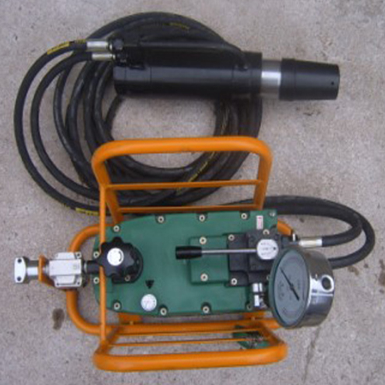 MQ15-180/55型气动锚索张拉机具